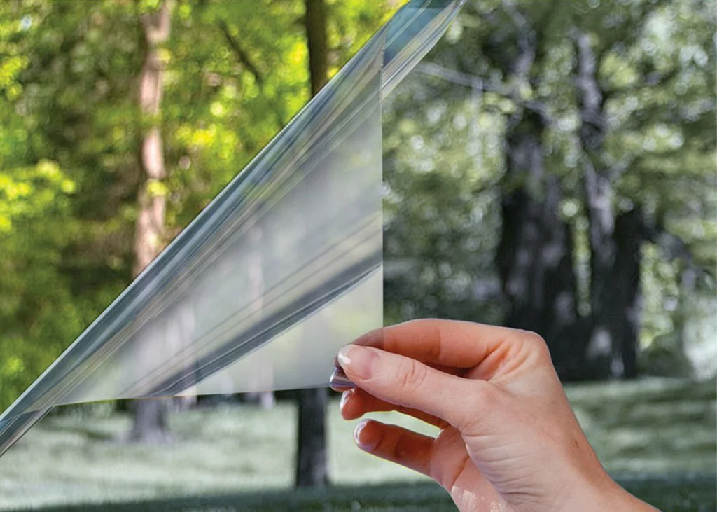 САМОКЛЕЙКА СОЛНЦЕЗАЩИТНАЯ САМОКЛЕЙКА СОЛНЦЕЗАЩИТНАЯ